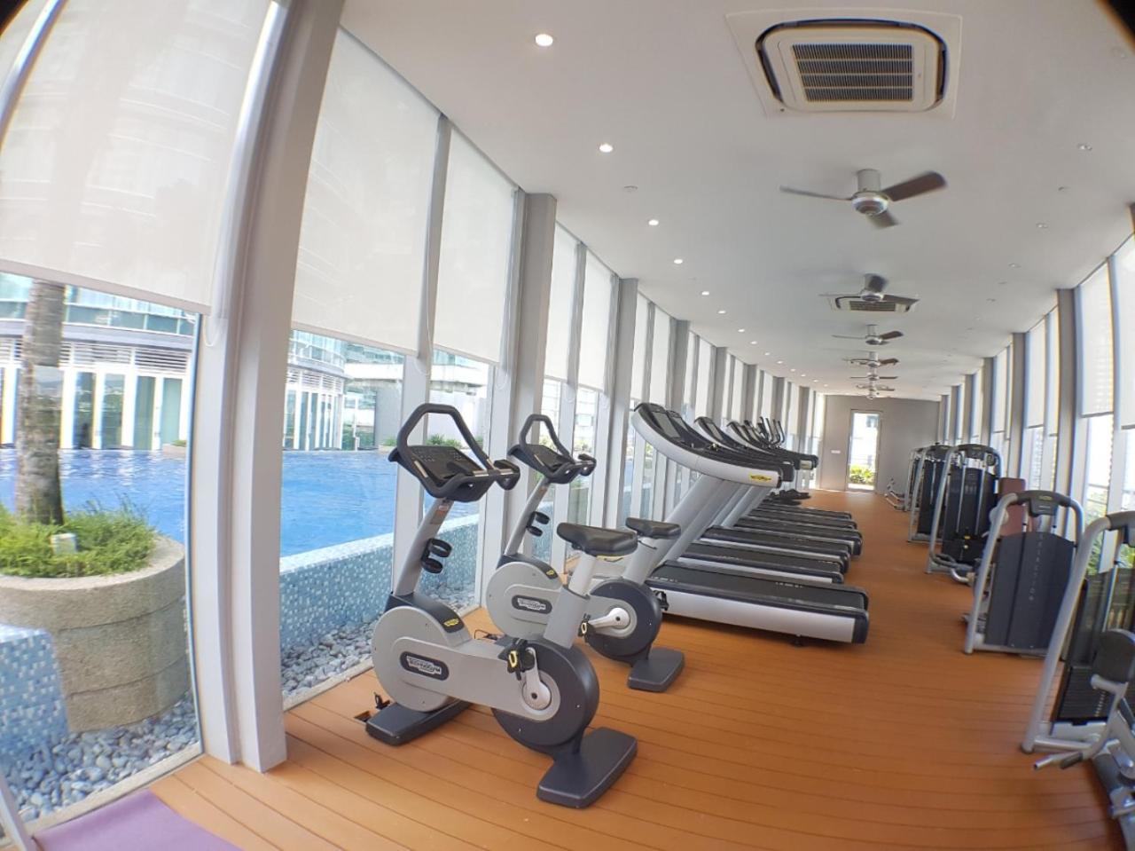 Vortex Suites Klcc By Rit 쿠알라룸푸르 외부 사진